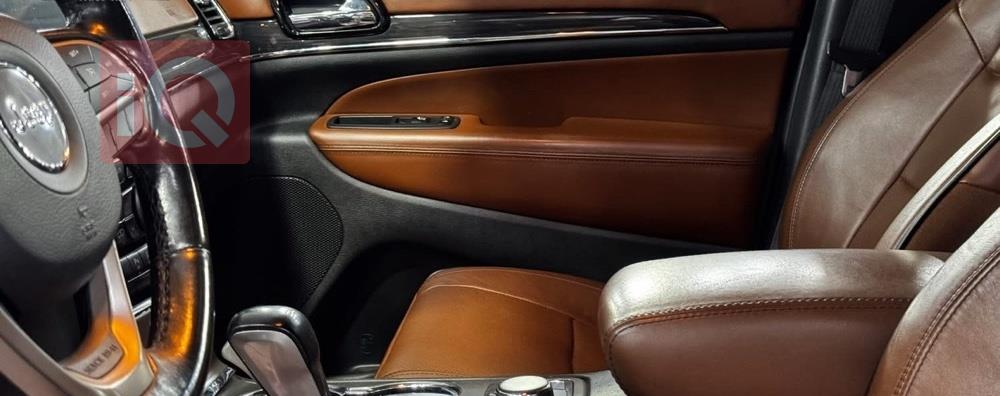 جيب جراند شيروكي